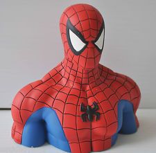 Spiderman bust bank