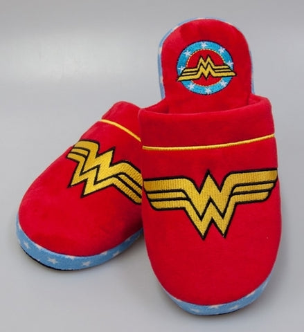 Wonder Woman slippers 2-4