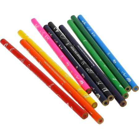 SALE Pooh coloured pencil set